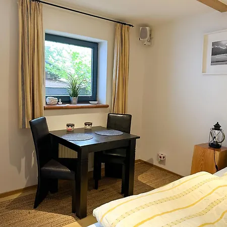 公寓 Ferienapartment Opitz - Zugspitzregion